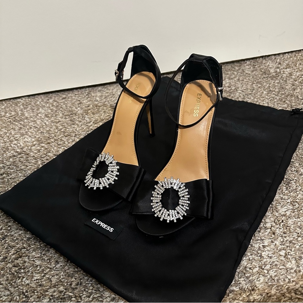 Express Black Heels with Sparkling Rhinestone Detail